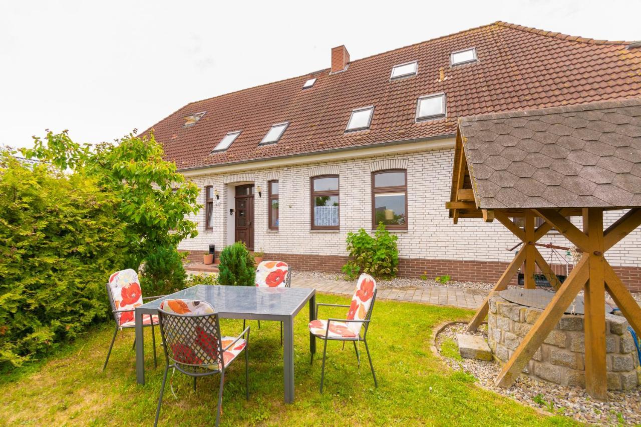 Ostsee Ferienwohnung Hummelhus Steinbeck Ngoại thất bức ảnh